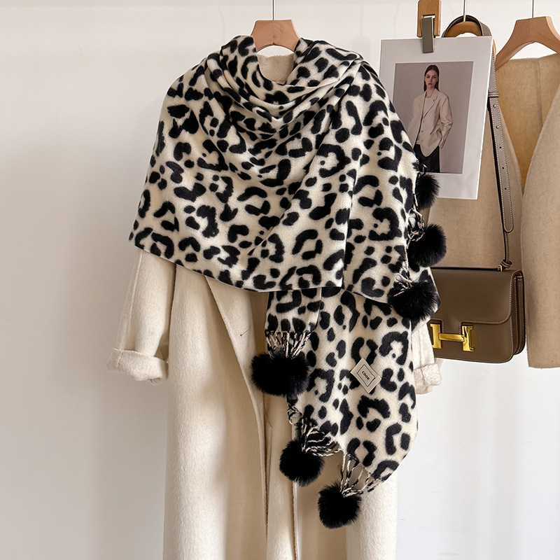New Luxury Winter Leopard Two- - огляд і ціна Cashmere Scarf Wrap