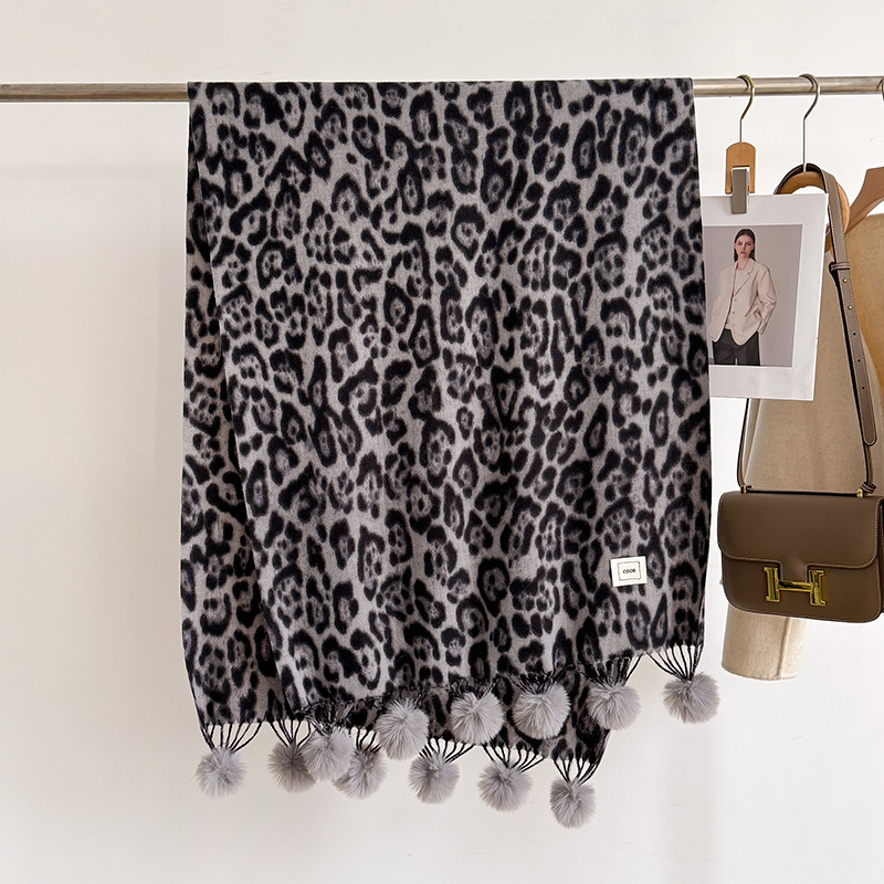 New Luxury Winter Leopard Two- - огляд і ціна Cashmere Scarf Wrap